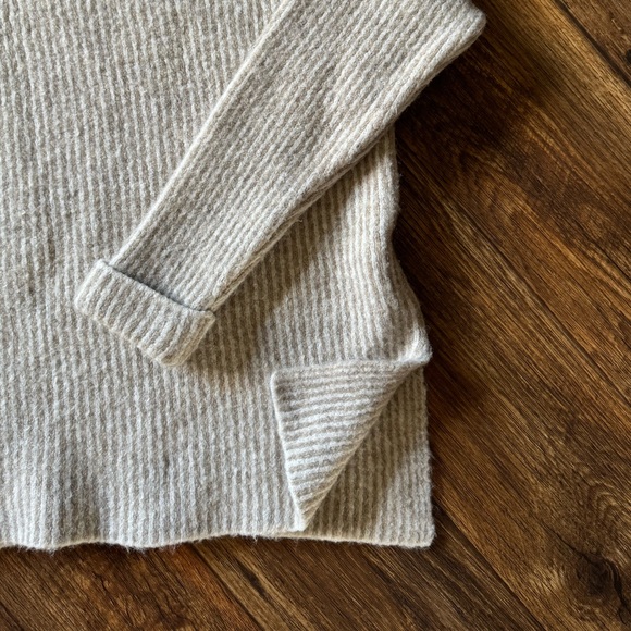 Mus & Bombon Sweater - Picture 4 of 6